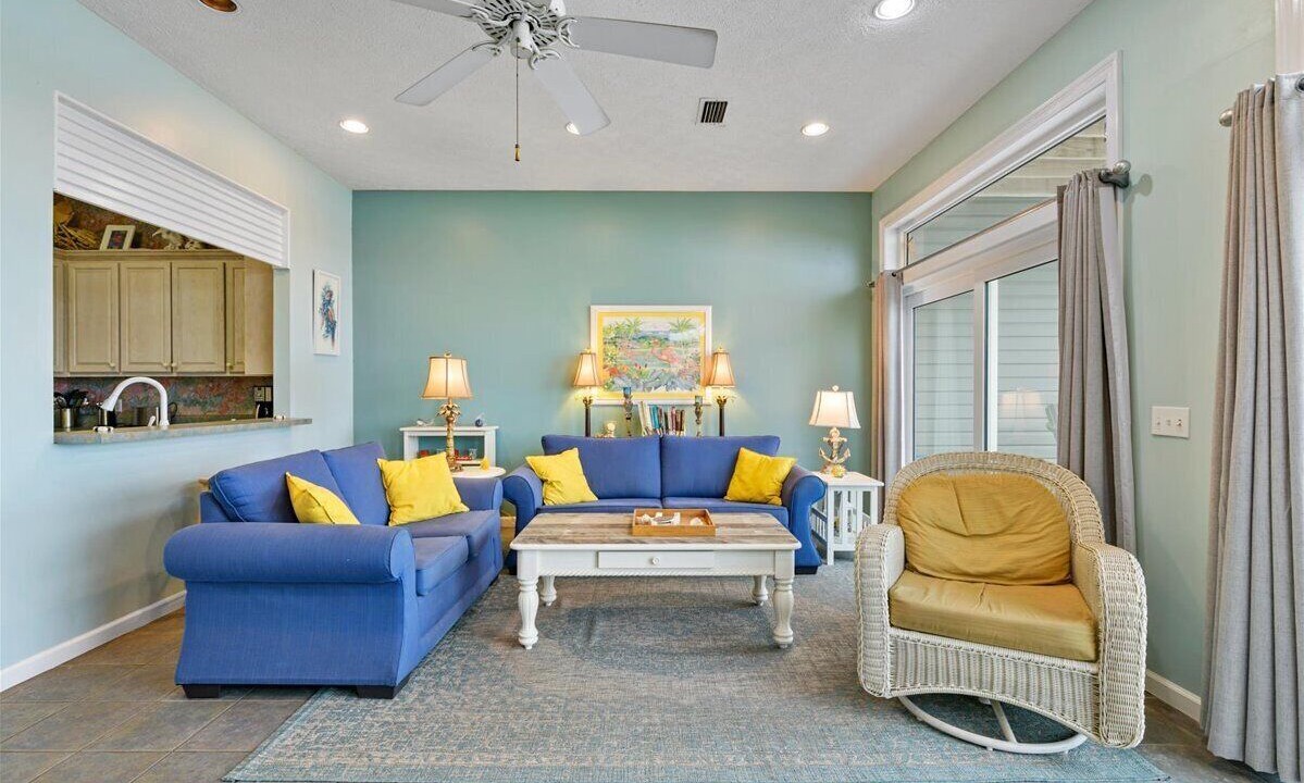 Photo of Bedroom in Laguna Beach Estates