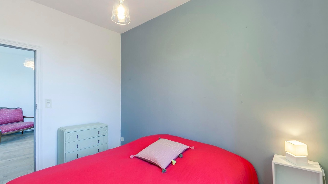Photo of Bedroom in Sergy
