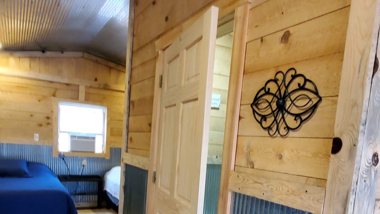 Photo of Bedroom in Hartshorn