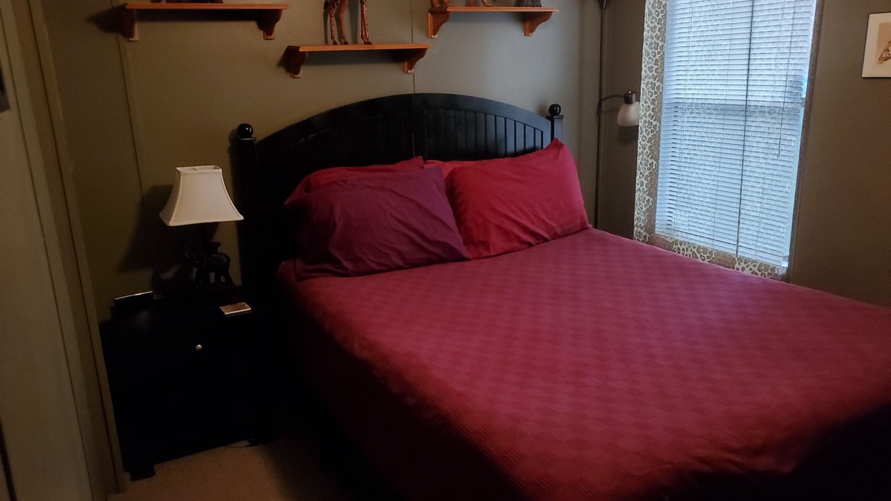 Photo of Bedroom in Homosassa