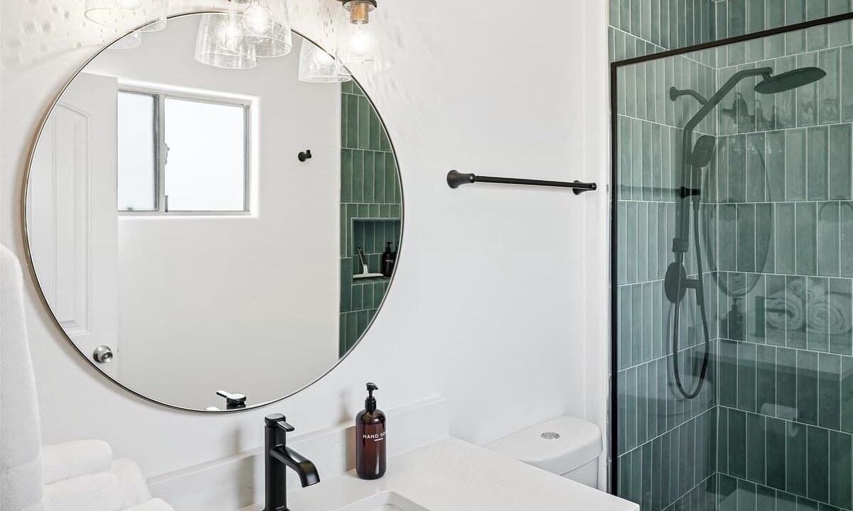 Photo of Bathroom in Rimrock