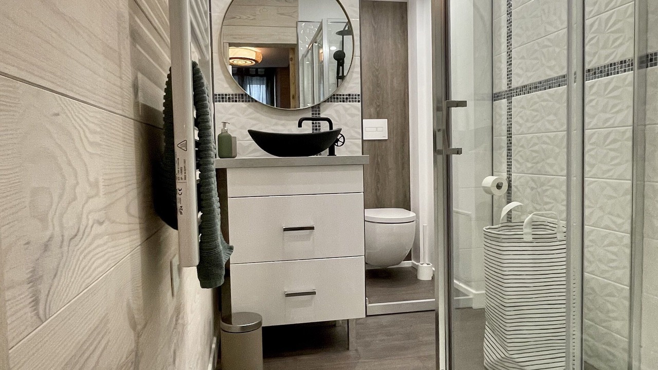 Photo of Bathroom in Lons-le-Saunier