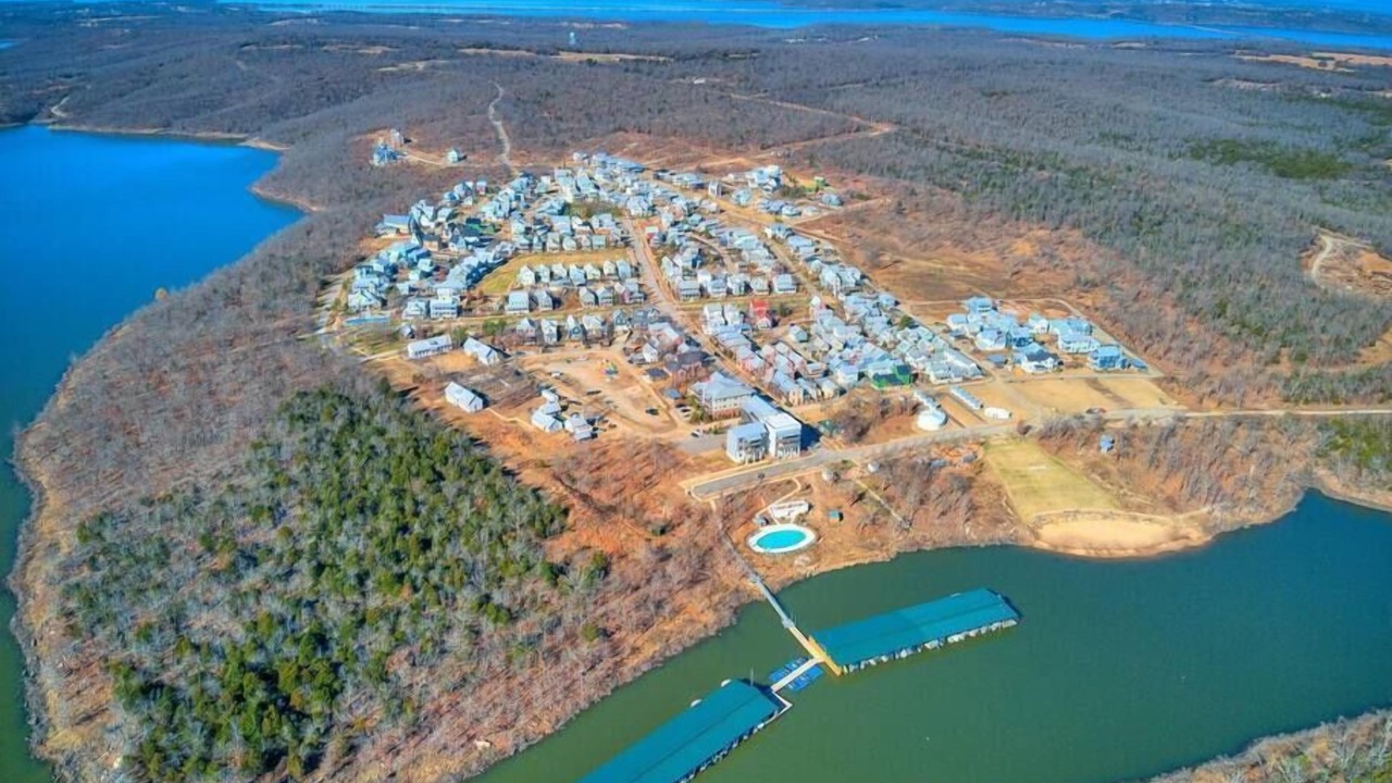 Photo of Others in Carlton Landing