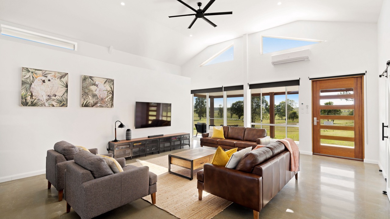 Photo of Livingroom in Lower Belford