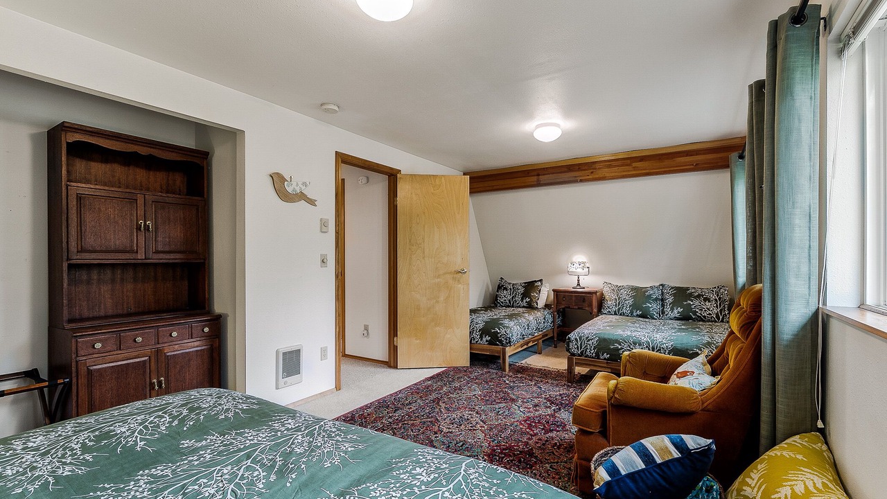 Photo of Others in Baring