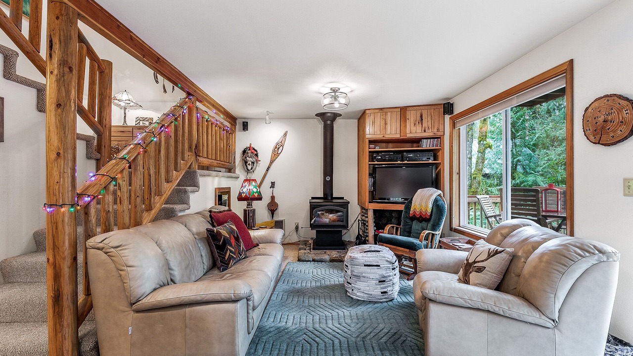 Photo of Others in Baring