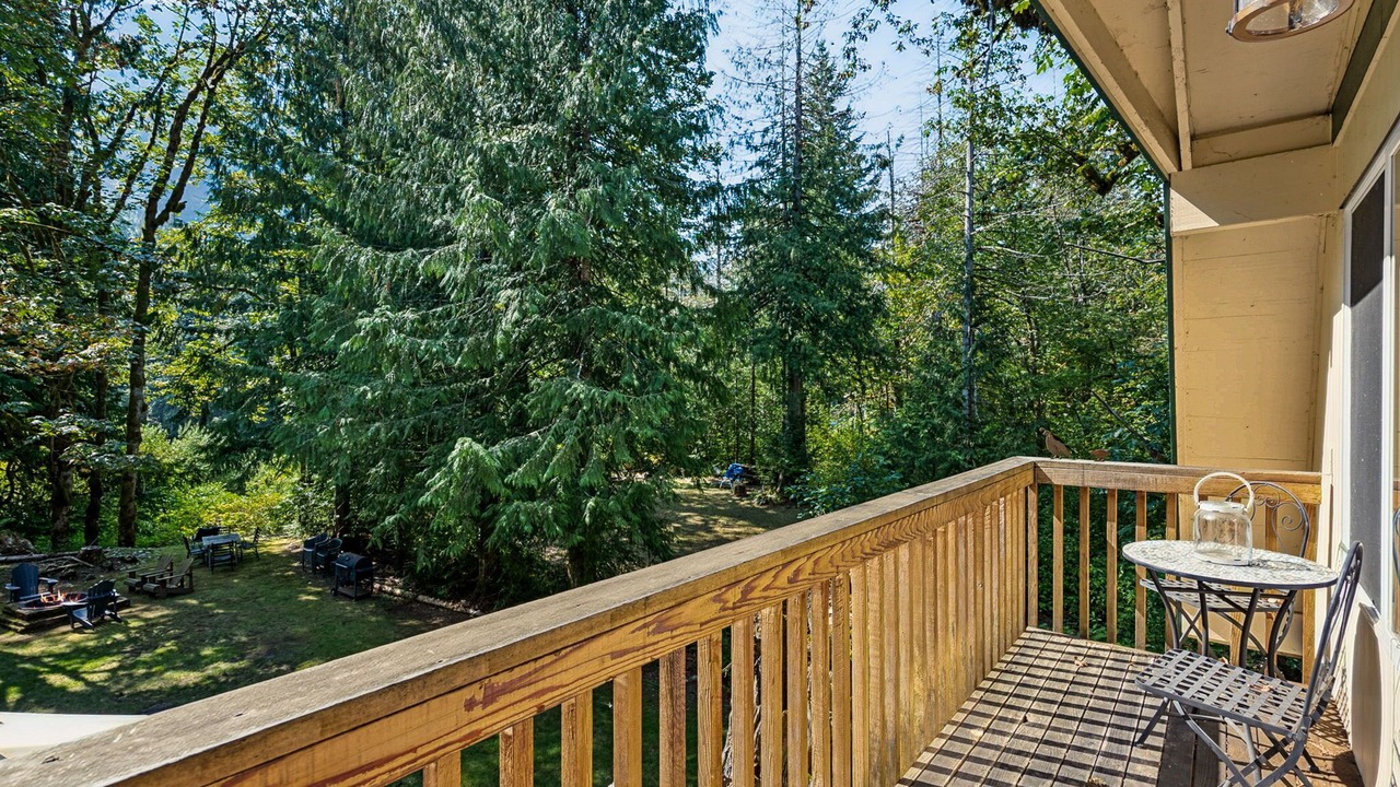 Photo of Patio Balcony in Baring