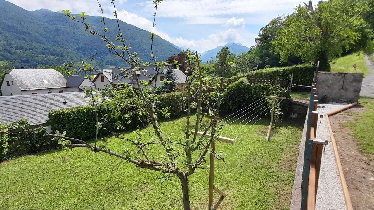 Photo of Outdoor in Arras-en-Lavedan