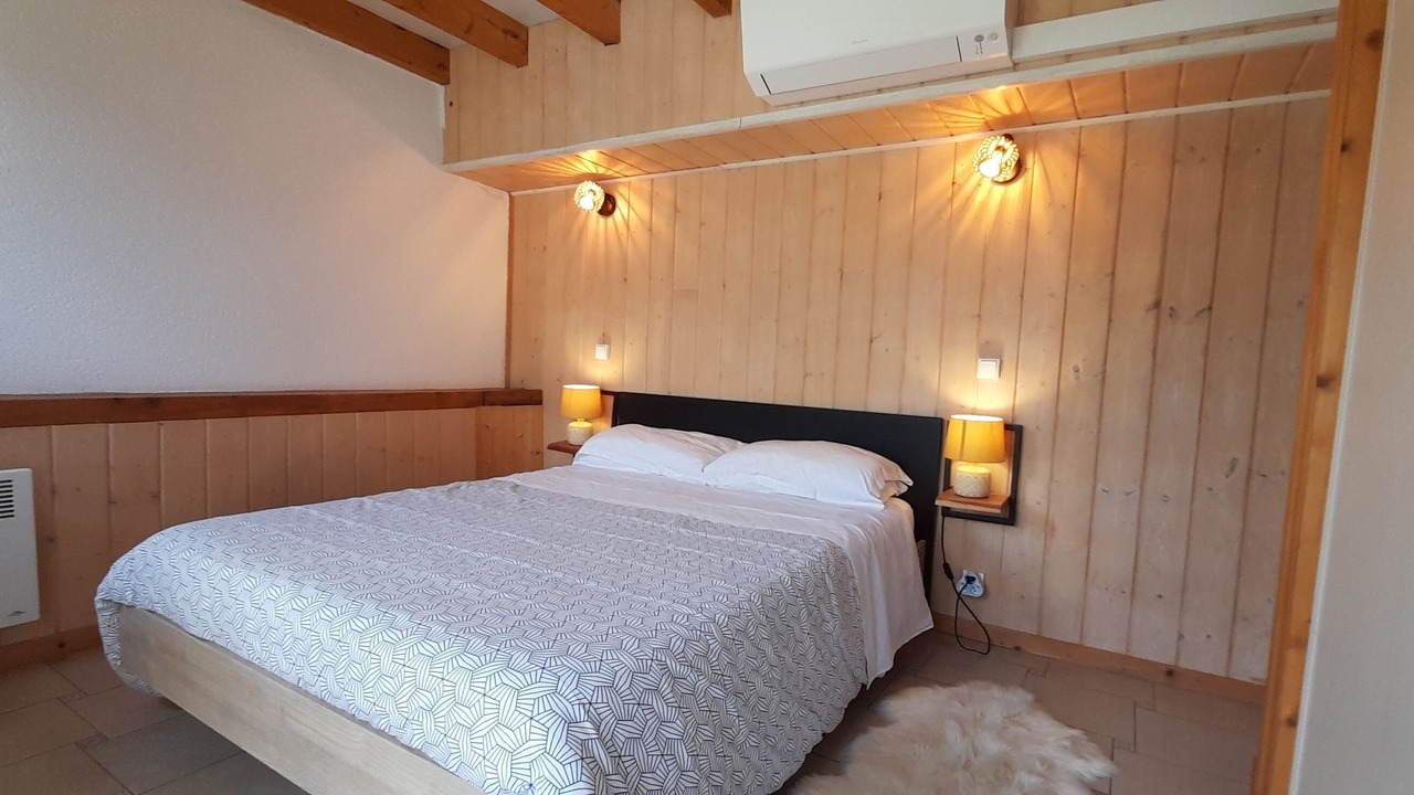 Photo of Bedroom in Arras-en-Lavedan