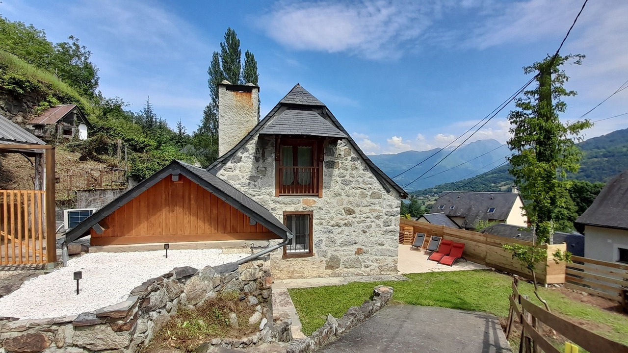 Photo of Outdoor in Arras-en-Lavedan