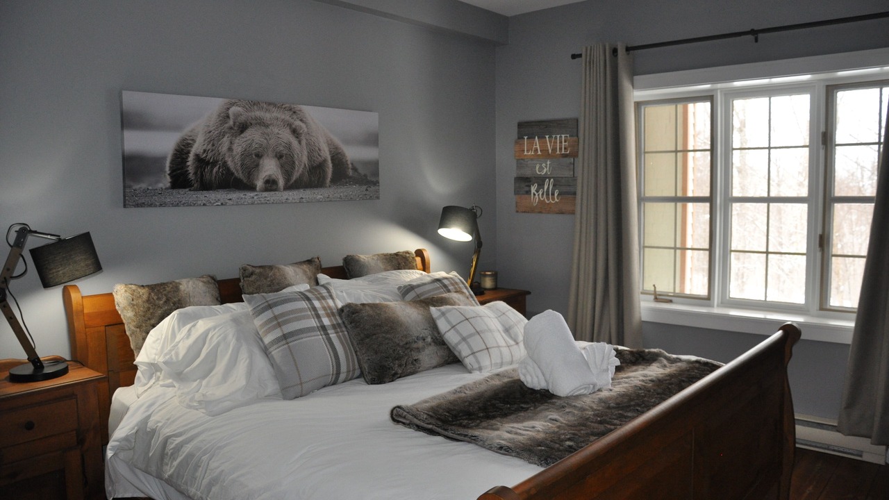 Photo of Bedroom in Mont-Tremblant