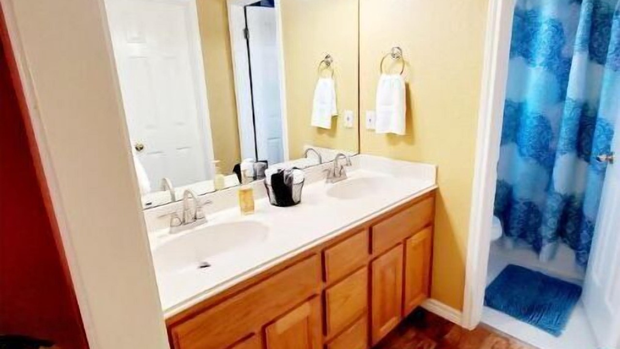 Photo of Bathroom in Martindale