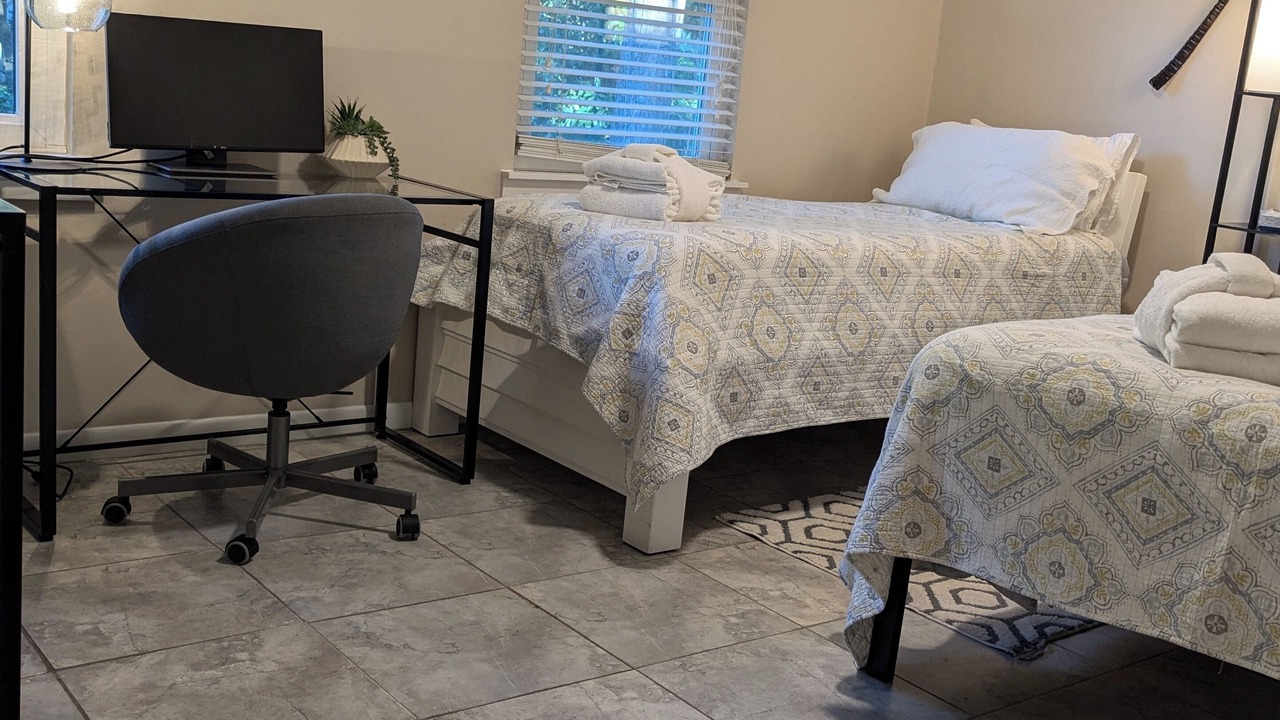 Photo of Bedroom in Palmetto Dunes