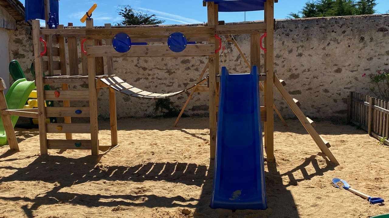 Photo of Others in Sallertaine