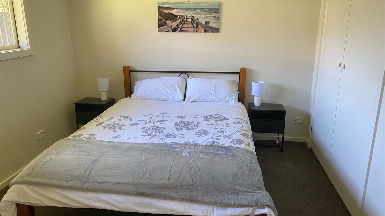 Photo of Bedroom in Raymond Island