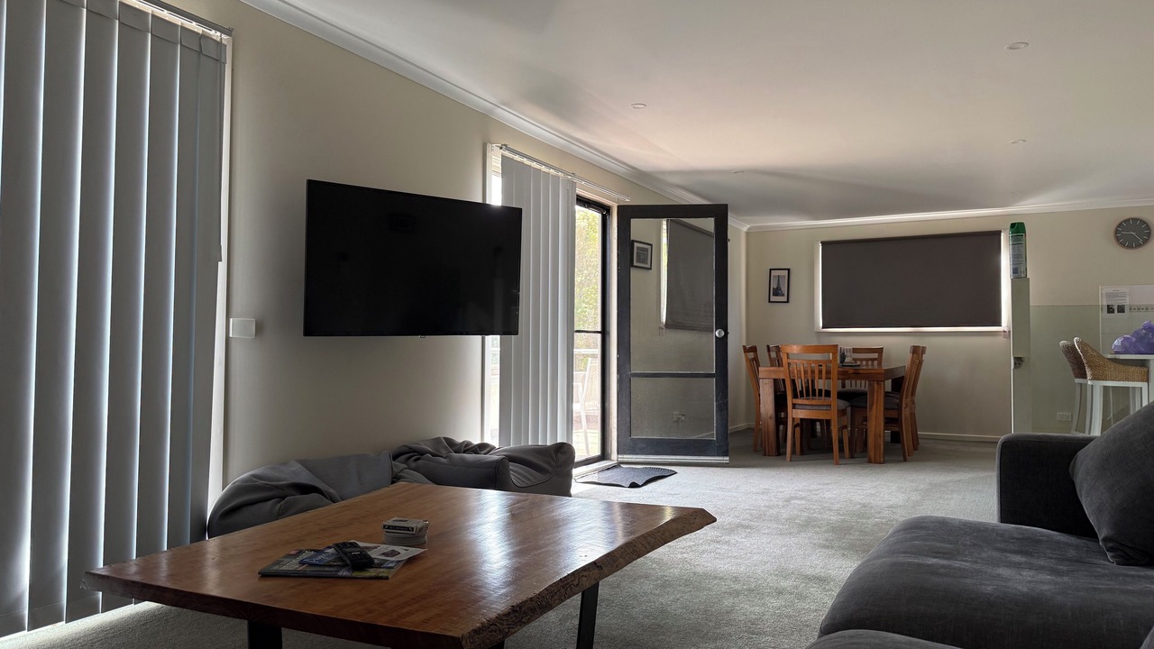 Photo of Livingroom in Raymond Island