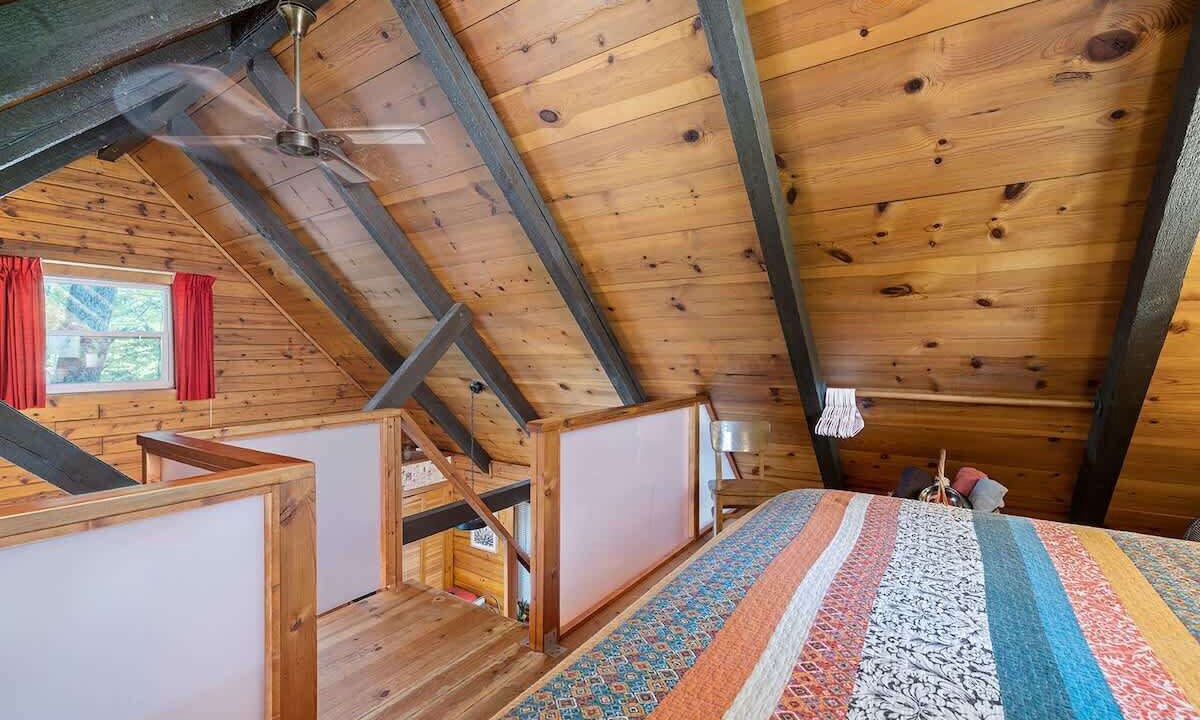 Photo of Bedroom in Golden