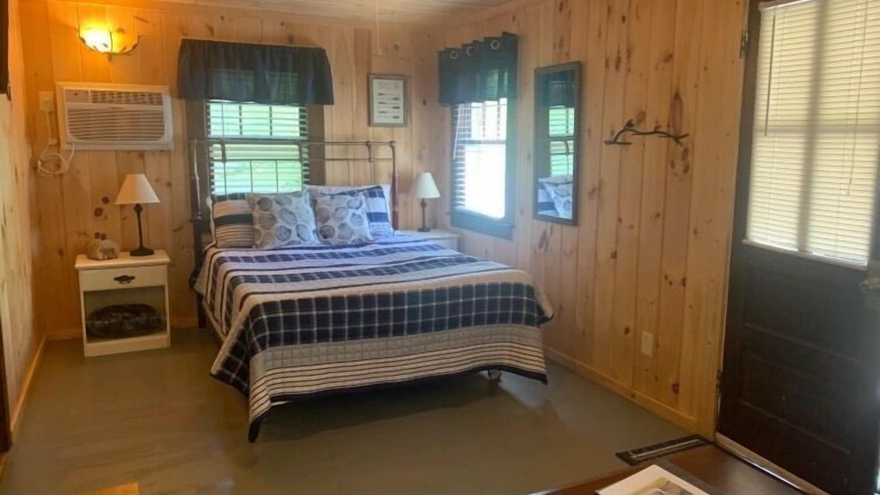 Photo of Bedroom in Lake George
