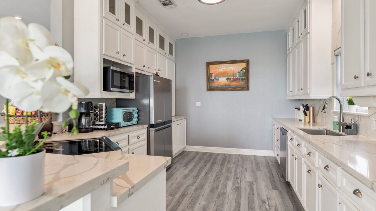Photo of Kitchen in Clear Lake Shores