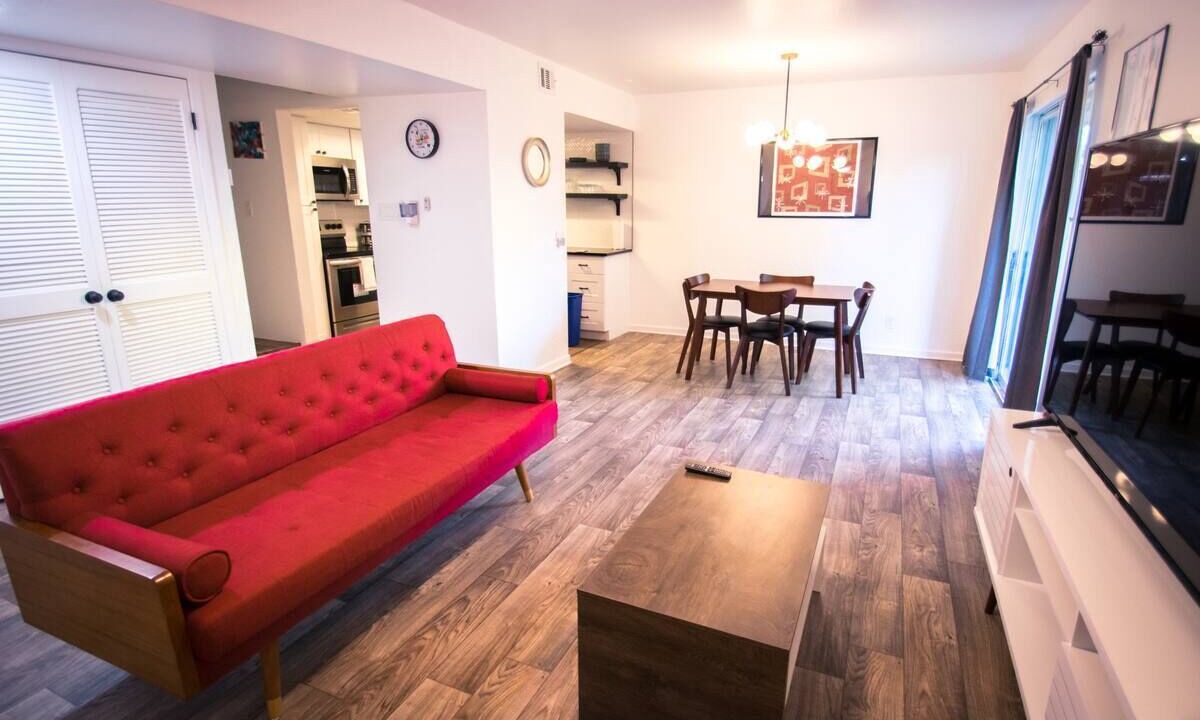 Photo of Livingroom in St. Johns