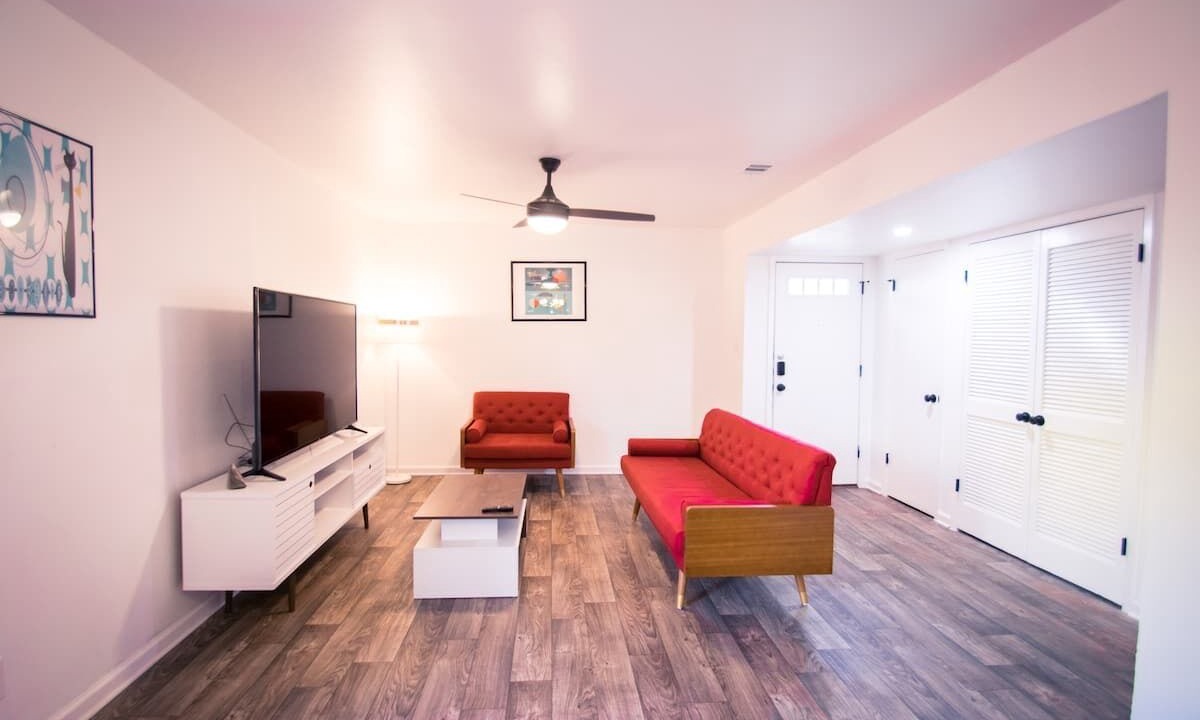 Photo of Livingroom in St. Johns