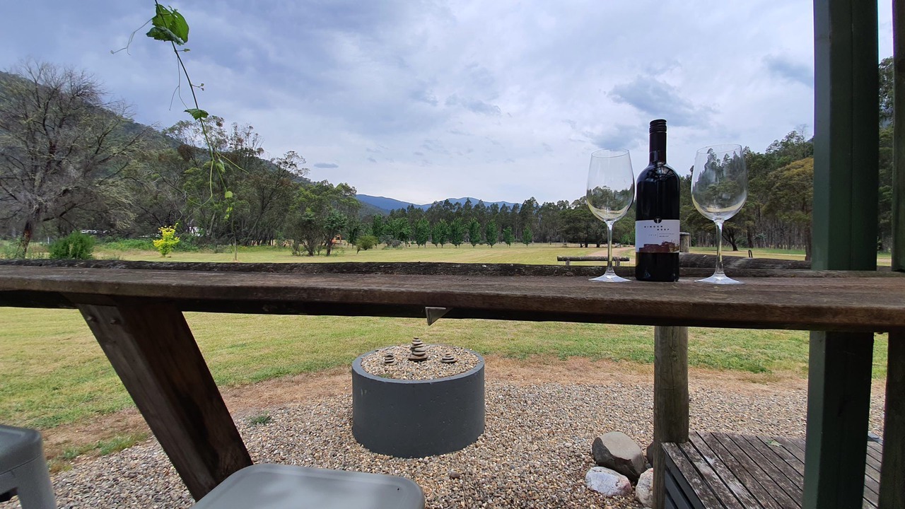 Photo of Outdoor in Smoko