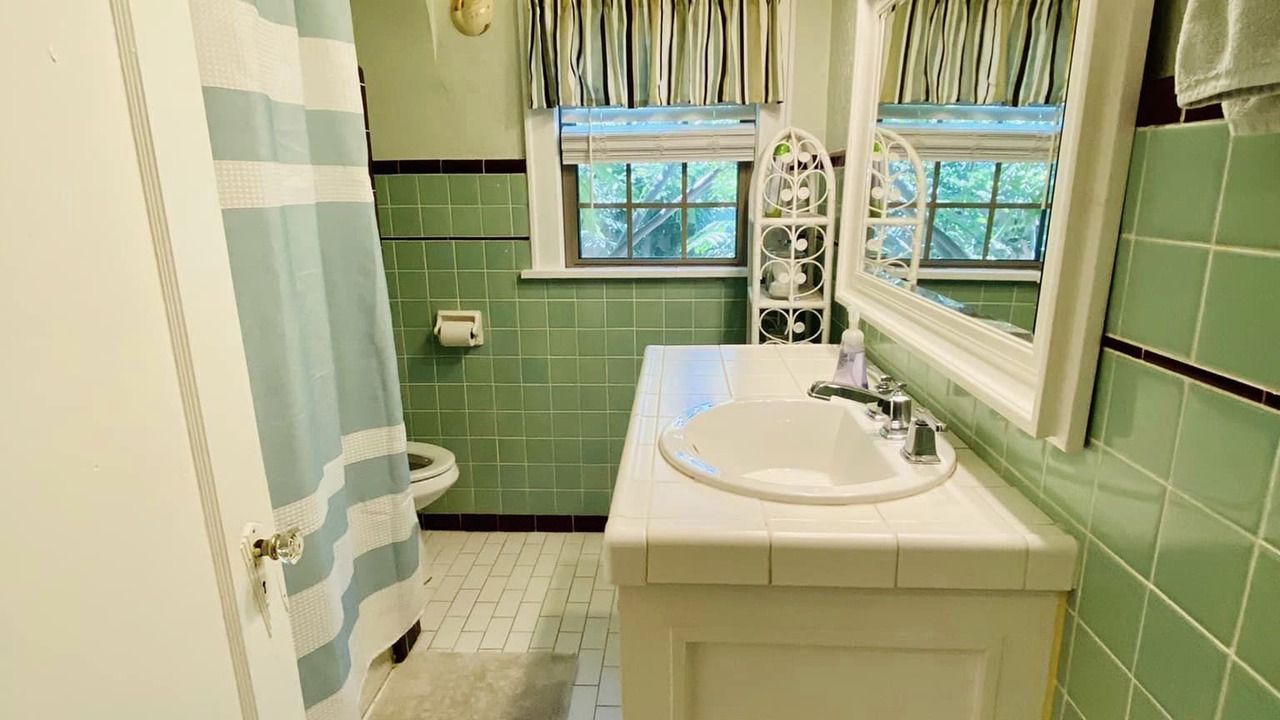 Photo of Bathroom in Lawton
