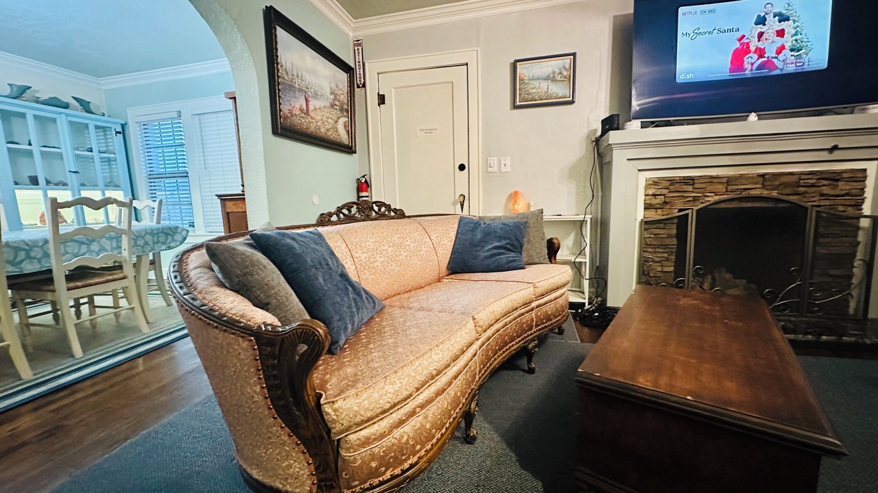 Photo of Livingroom in Lawton
