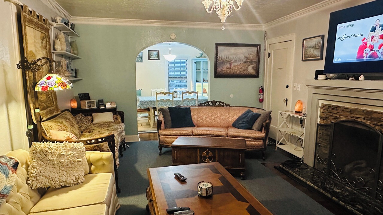 Photo of Livingroom in Lawton