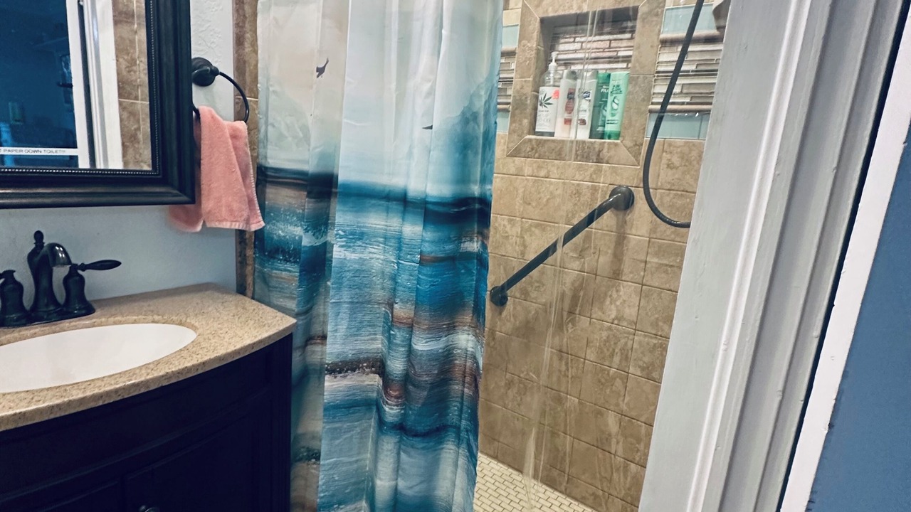 Photo of Bathroom in Lawton