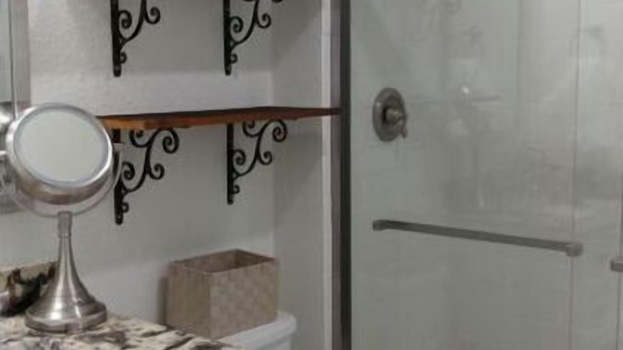 Photo of Bathroom in Houston County