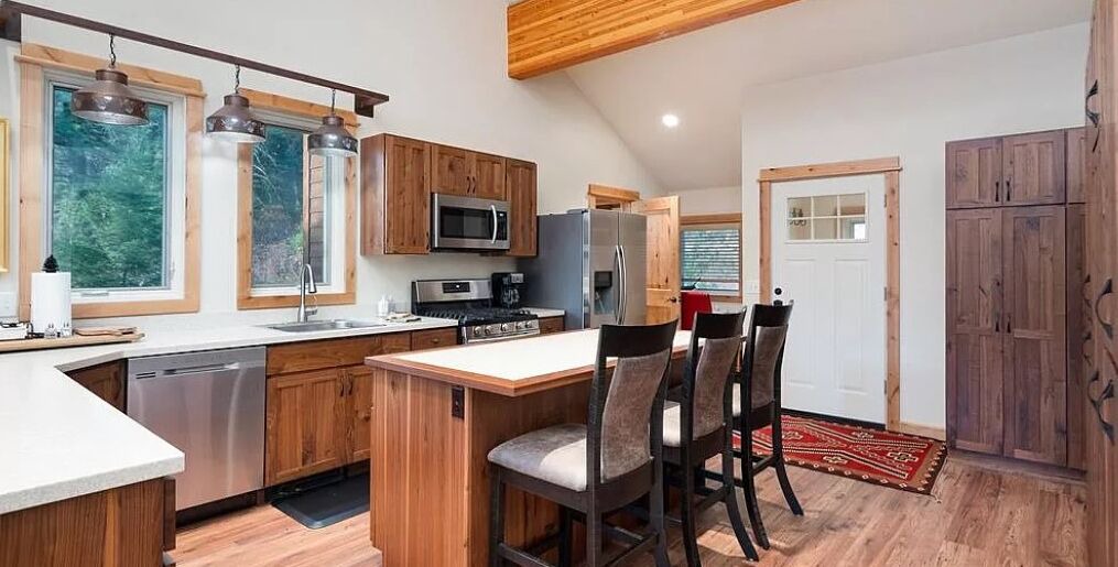 Photo of Others in Gallatin Gateway