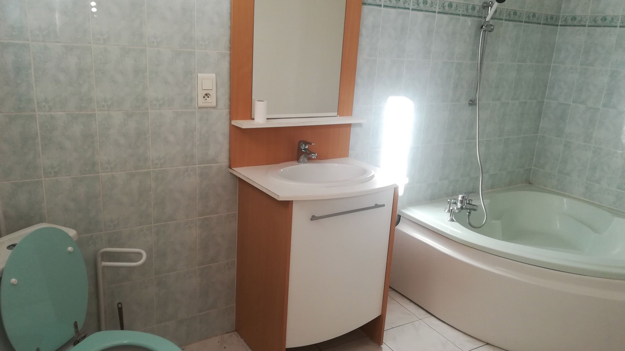 Photo of Bathroom in Lectoure