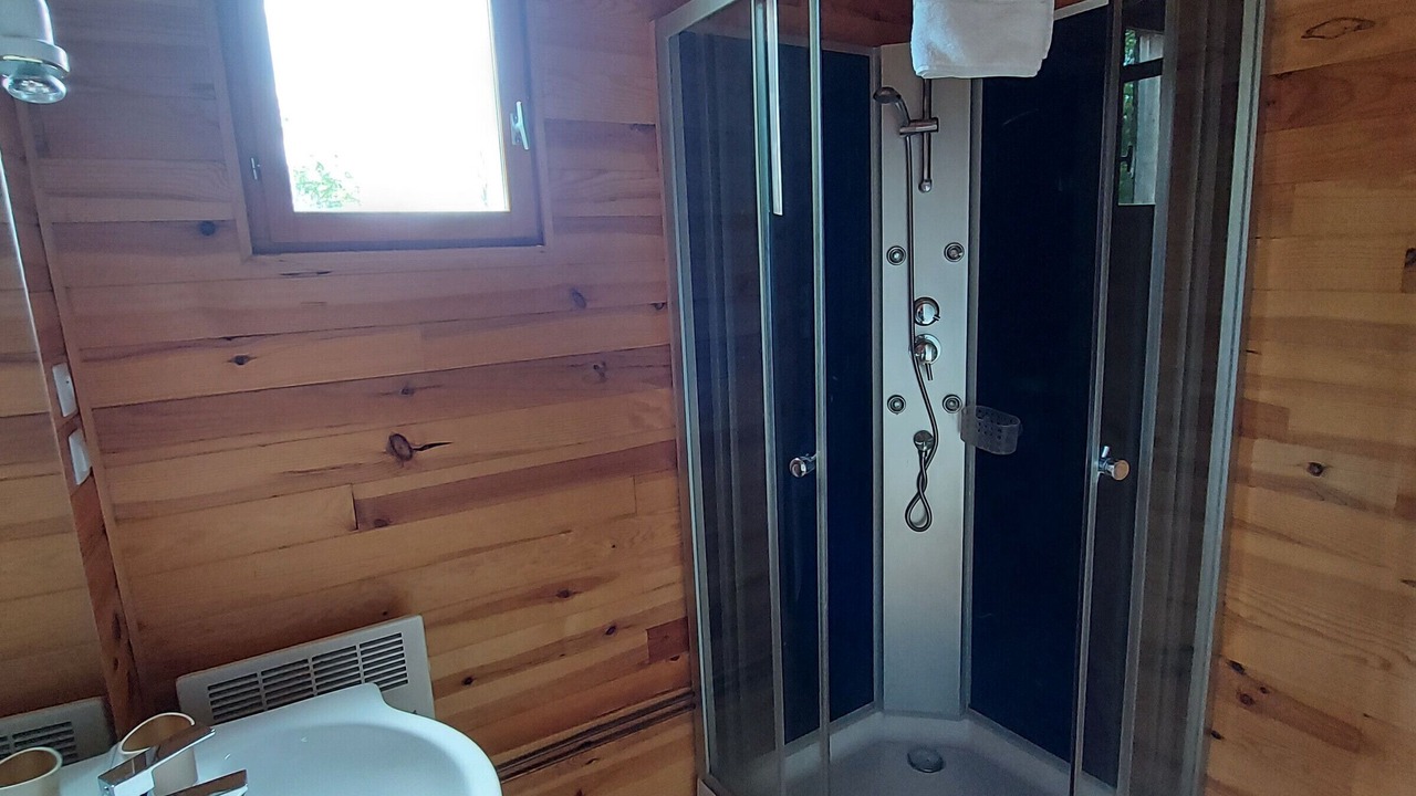 Photo of Bathroom in Velle-sur-Moselle