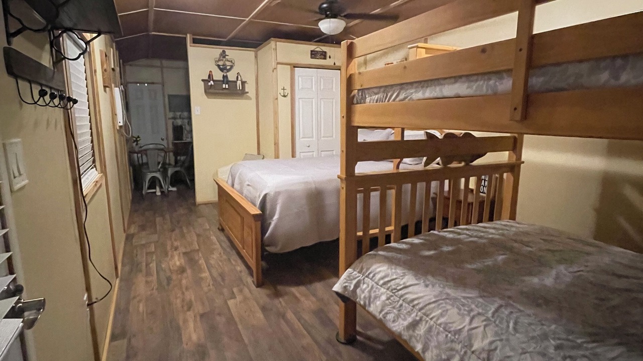Photo of Bedroom in Zavalla