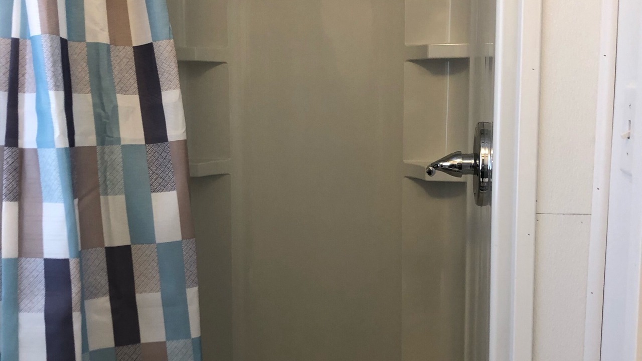 Photo of Bathroom in Zavalla