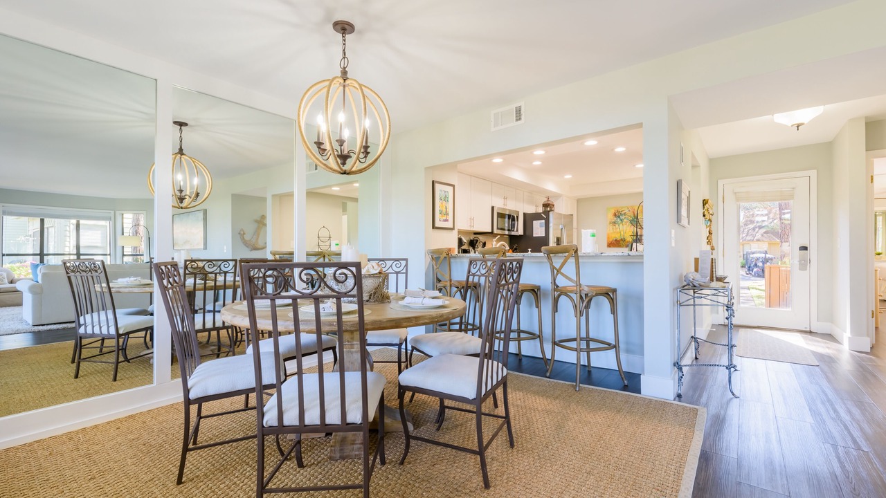 Photo of Livingroom in Miramar Beach