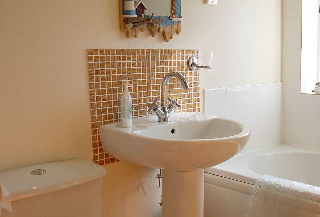Photo of Bathroom in Bryn-crug