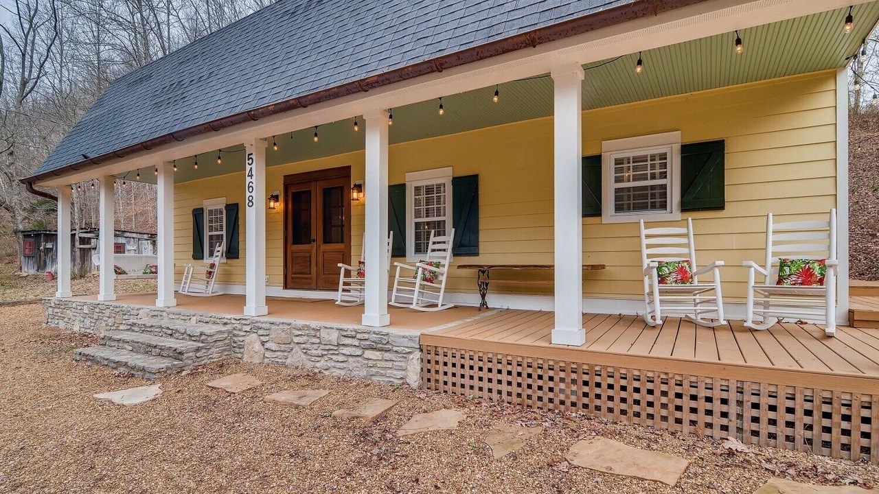 Photo of Patio Balcony in Franklin
