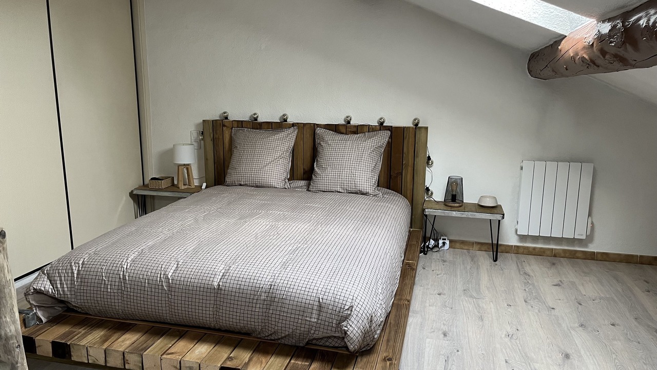 Photo of Bedroom in Entraigues-sur-la-Sorgue