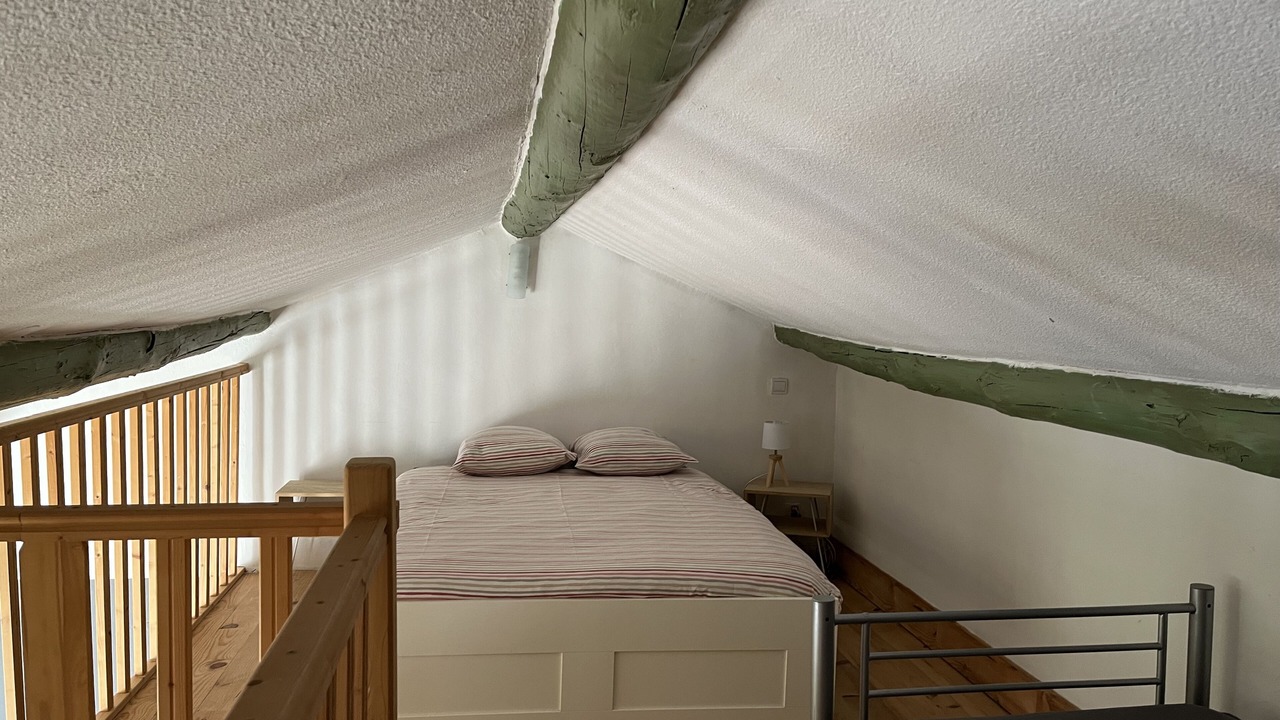 Photo of Bedroom in Entraigues-sur-la-Sorgue