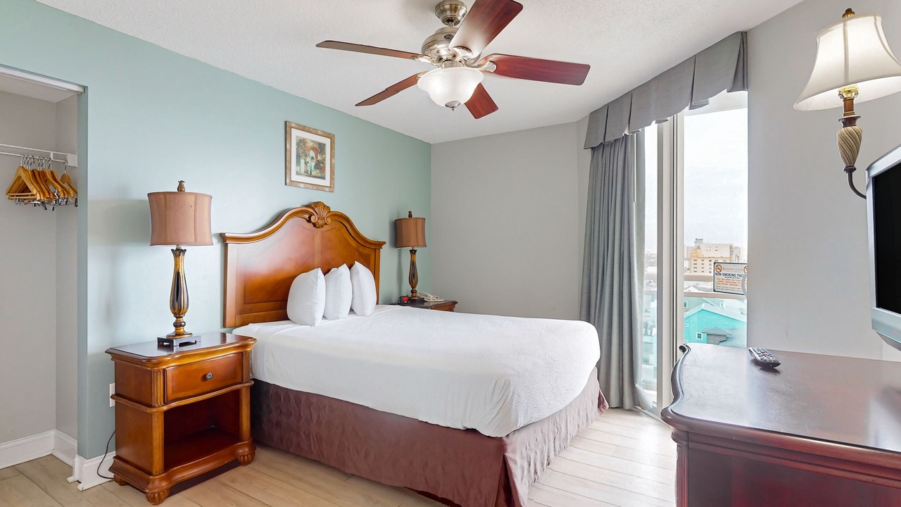 Photo of Bedroom in Crescent Beach