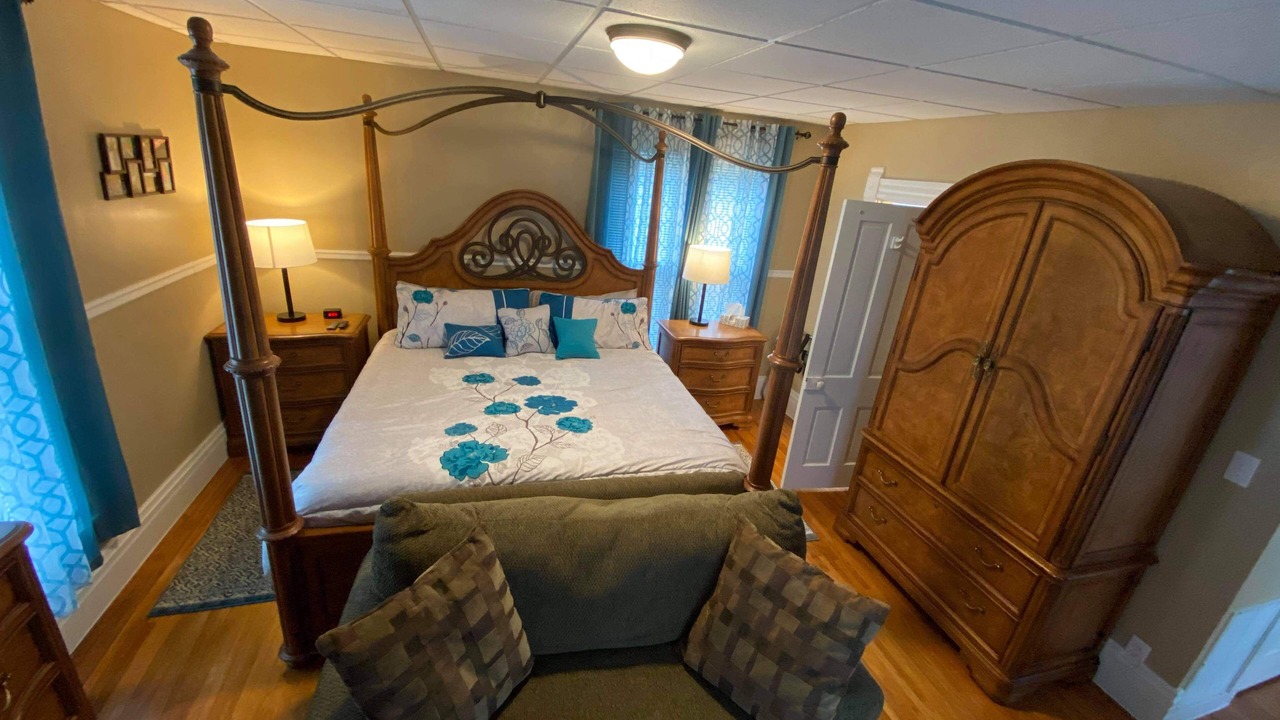Photo of Bedroom in Brookfield