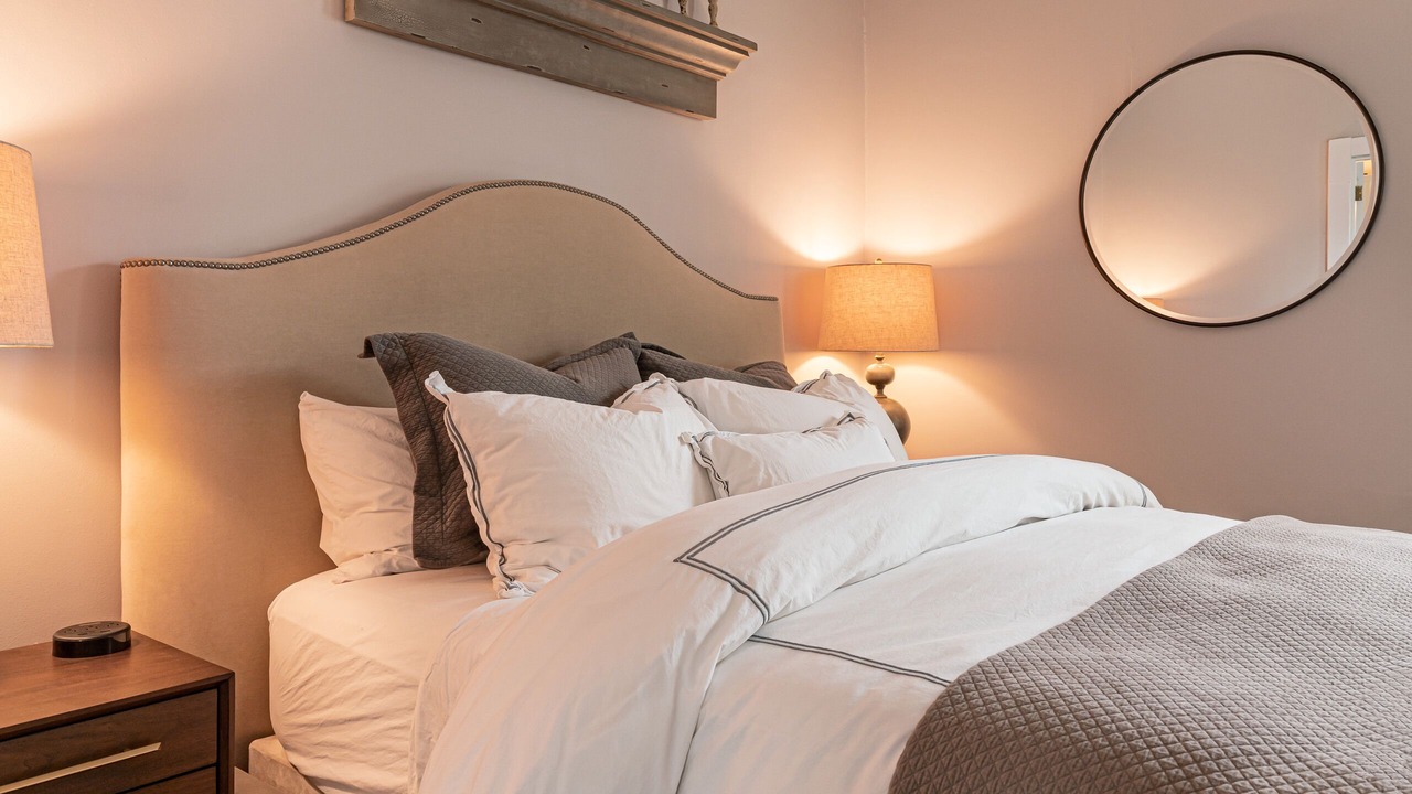 Photo of Bedroom in West Town
