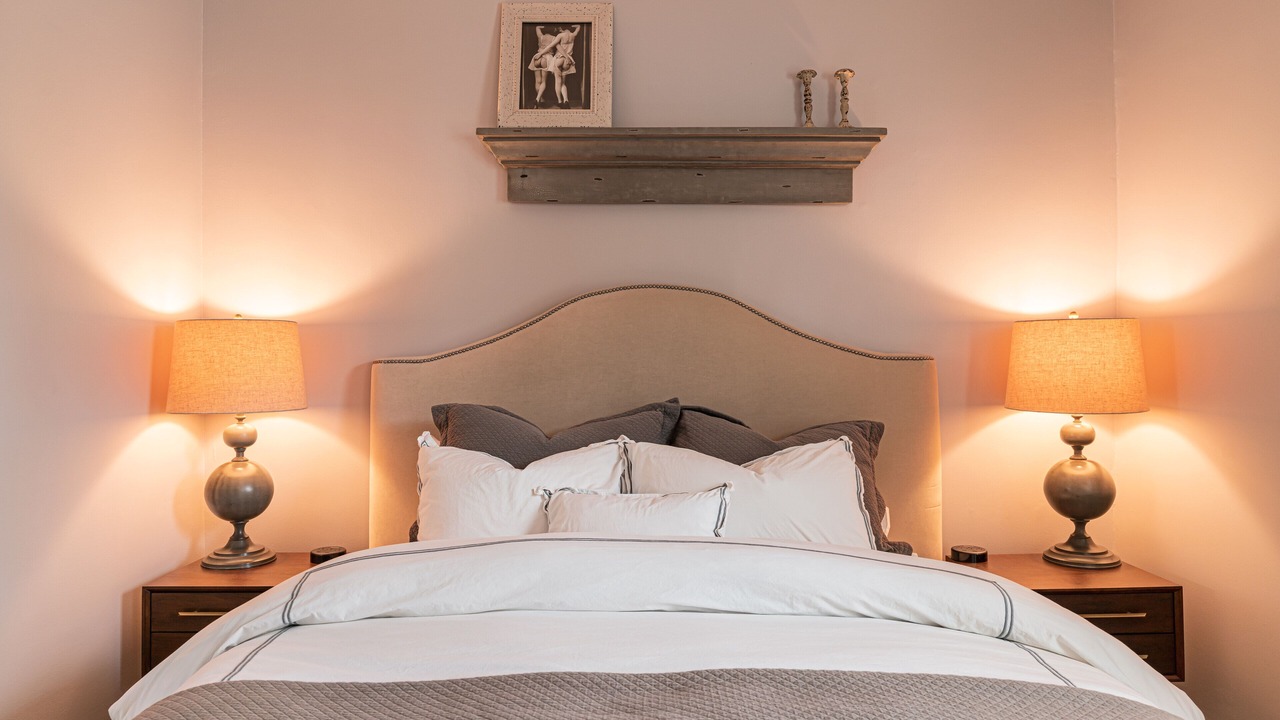 Photo of Bedroom in West Town