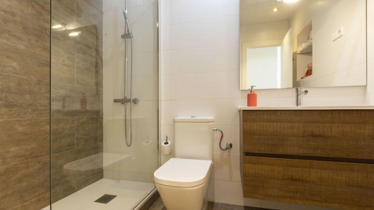 Photo of Bathroom in Cunit