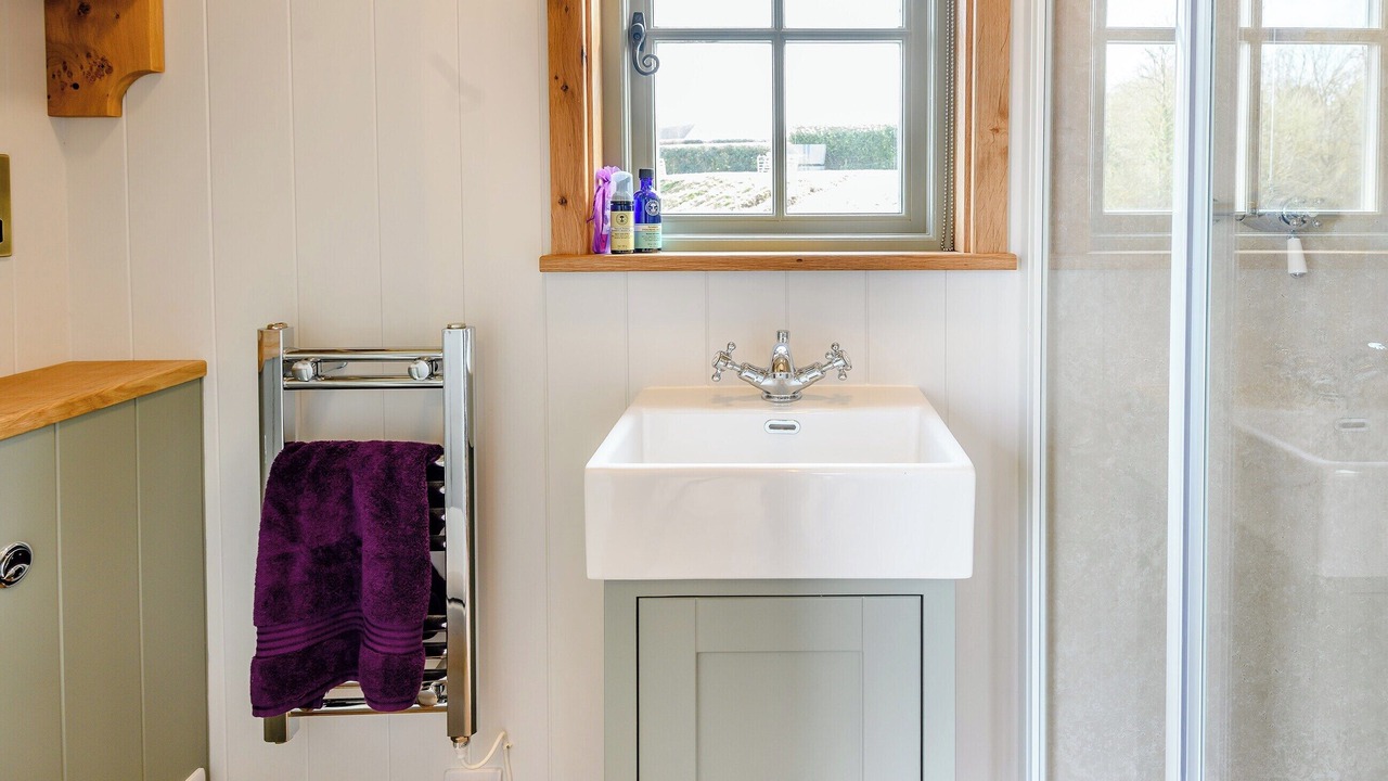 Photo of Bedroom in Alderbury