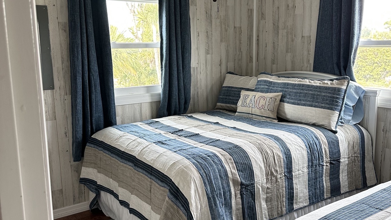 Photo of Bedroom in Placida