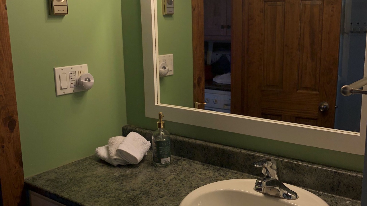 Photo of Bathroom in Windermere