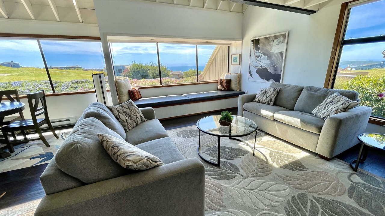 Photo of Bedroom in Bodega Bay